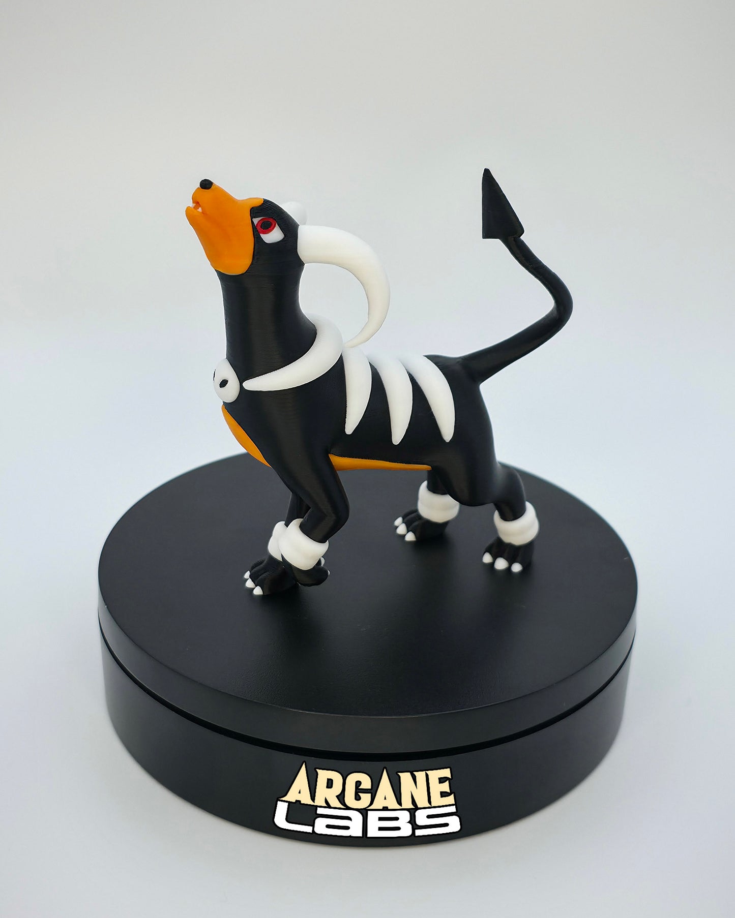 Houndoom Pokémon Statue