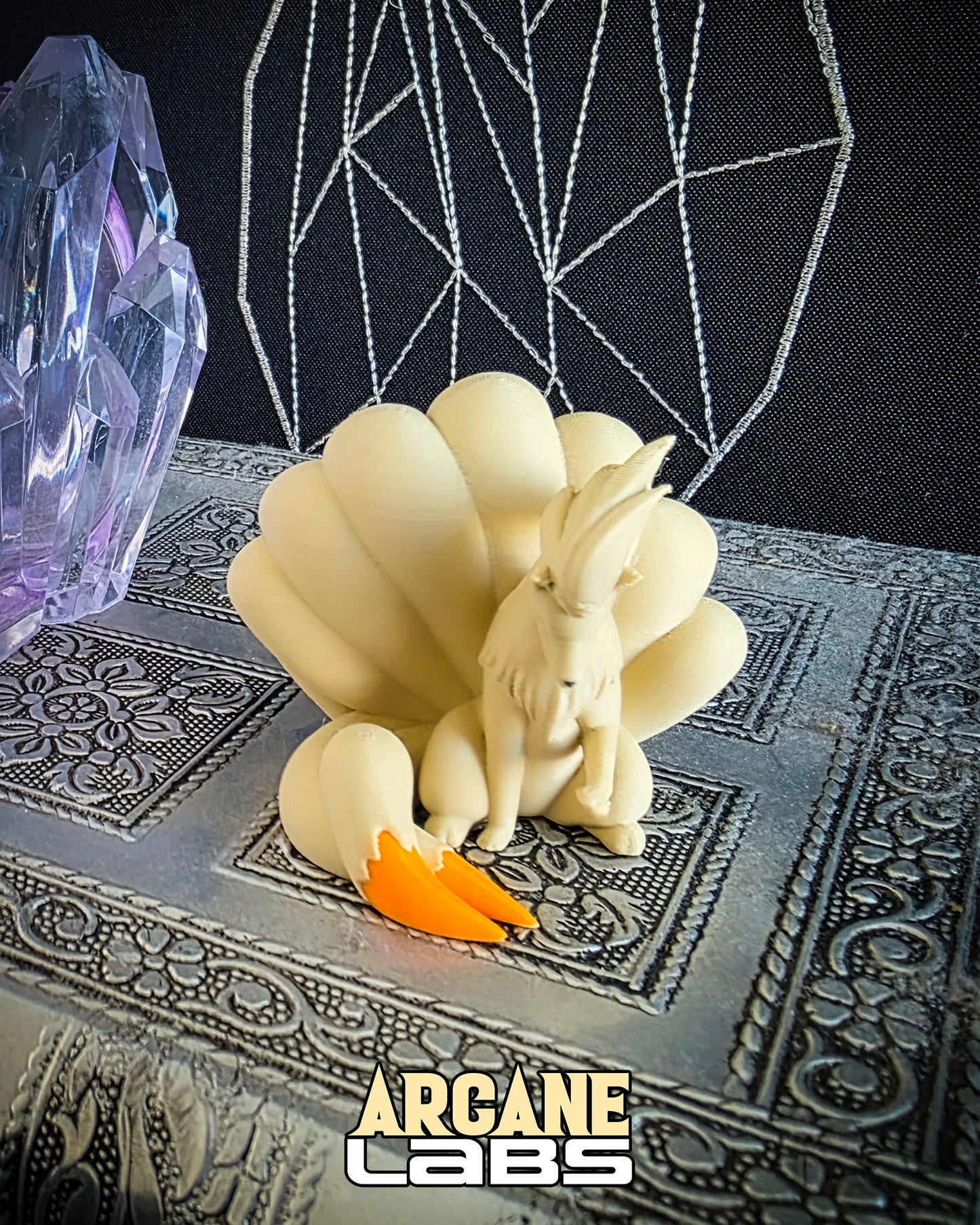 Mini Ninetales Pokémon Statue
