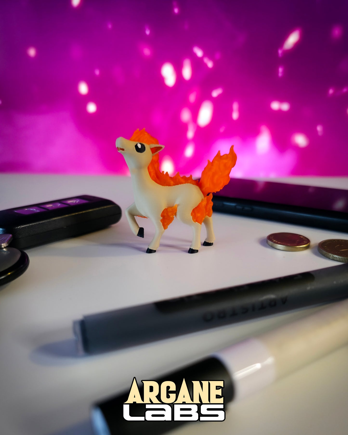 Mini Ponyta Pokémon Statue